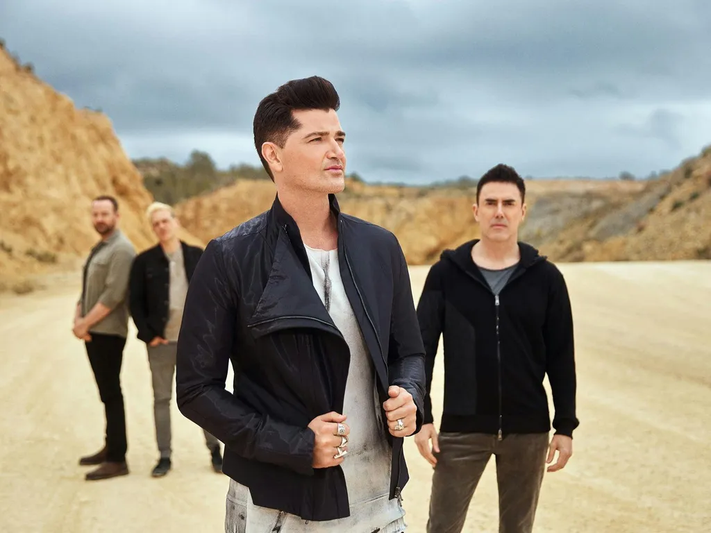 A day on the green - The Script 2024 1