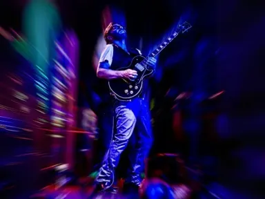 Al Di Meola, a living legend in the world of...