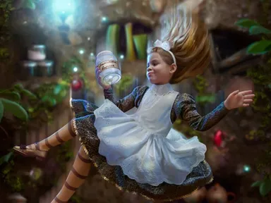 Follow us down the rabbit hole and into Wonderland for a whimsical afternoon of crafting. Ages: 6 to...