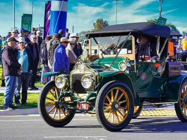 The Bay to Birdwood is one of the world’s great historic motoring events and has been an iconic fixture since 1980.