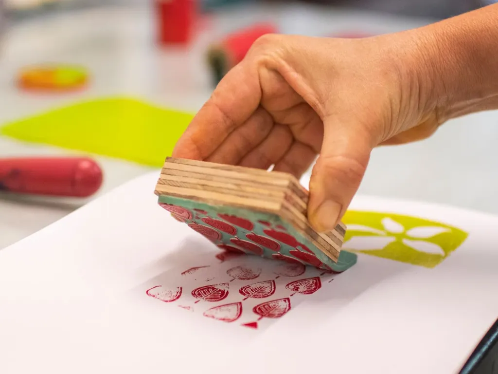 CANCELLED Taster printmaking: gift cards and wrapping paper 2024 1