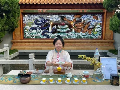 Discover the essence of Chinese tea with Cha is Tea (茶分享) at the Chinese Garden of Friendship. Found...