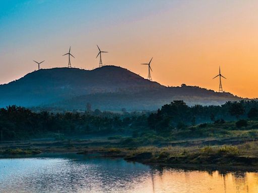 Join Young Professionals in Energy, Climate Cabinet, and the Clean Energy Leadership Institute for a dynamic conversation on how states are driving the next chapter of clean energy leadership.