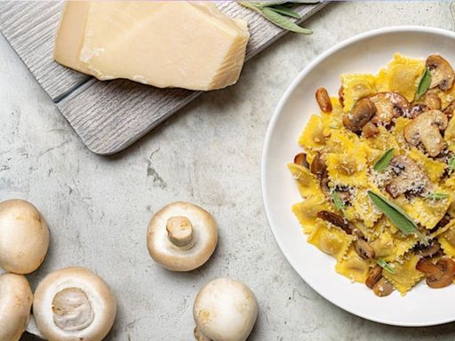 Join us for an extraordinary Mushroom Celebration at La Scuola- a one-time event dedicated to the flavor, versatility and sustainability of fresh mushrooms. 