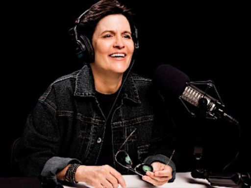 Join us for Kara Swisher at Manny’s as she discusses key issues shaping our current landscape and teases her next big project. 