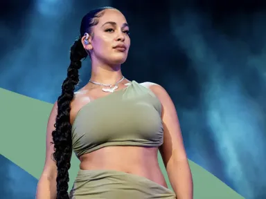 Jorja Smith takes her falling or flying Tour 2025 North...