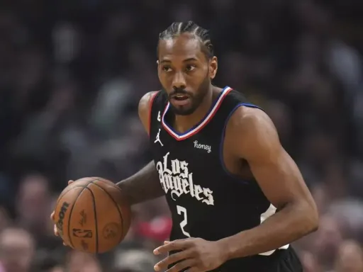 Los Angeles Clippers vs Portland Trail Blazers...