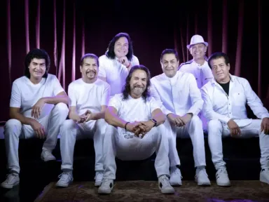 Mexico's Los Bukis play SoFi Stadium....