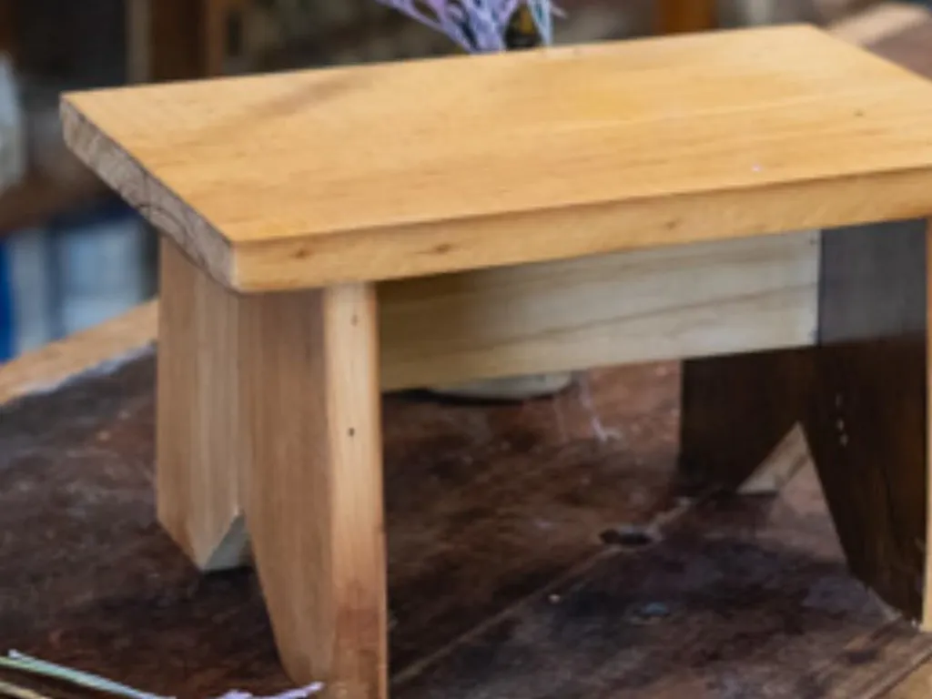 Make a wooden step stool 2024 1