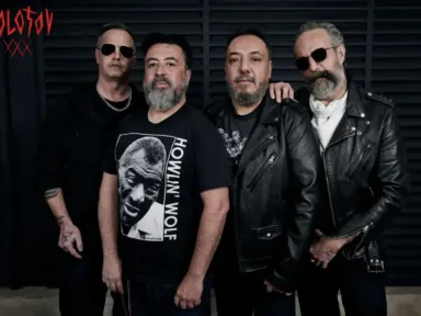 Molotov is a Mexican rock and hip hop band formed...