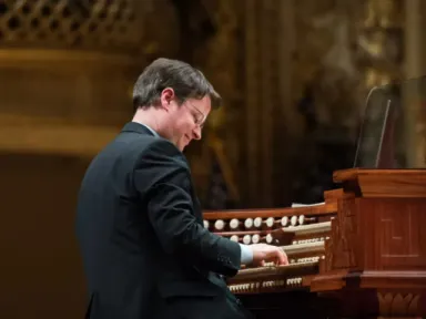 Experience “an obliterating performance by one of the major musicians...