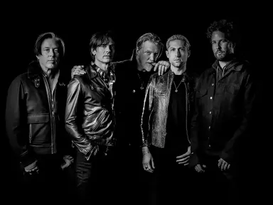 Queens Of The Stone Age take The Catacombs Tour to...