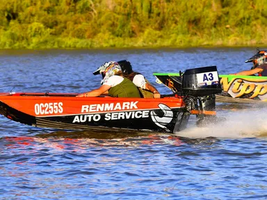 The Riverland Dinghy Club is an boat racing club established in 1981. Annually it runs a six round Championship Series of Race Events.