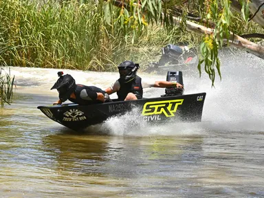 The Dinghy Derby is a free, family-friendly viewing event held on the riverfront, river and creek networks in Renmark.