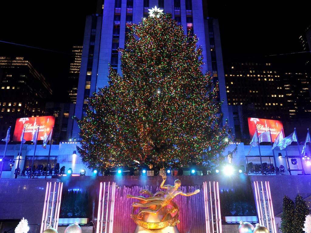 Rockefeller Center Christmas Tree Lighting 2025 1