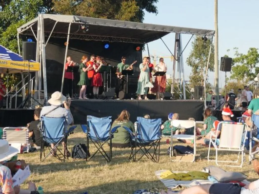 Rotary Club of Mt Gravatt Christmas Markets & Carols 2024 1