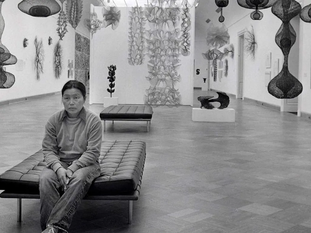 Ruth Asawa: A Retrospective 2025 1
