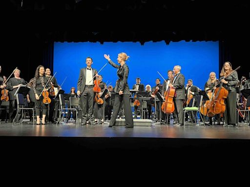 Step into the spirit of the holidays with a concert full of festive cheer, elegant sparkle, and timeless classics. 