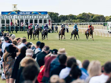 When the island comes alive! Enjoy two days of country racing, Fashions on the Field, entertainment, and local food and wine.