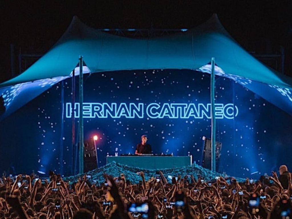 SET with HERNAN CATTANEO 2024 1