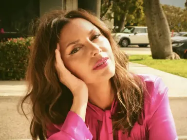 Former Bangles frontwoman Susanna Hoffs plays Largo....