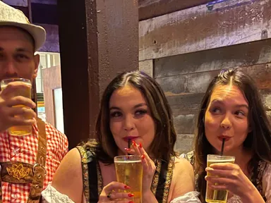 Whether you're new to Sydney or just expanding your social circle, pub crawling is a fantastic way t...