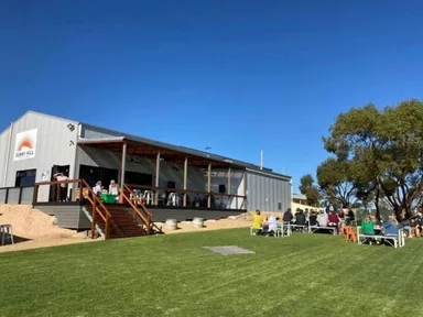 Create wonderful adventure with loved ones with a day of great live acoustic music, mouthwatering burgers and more set alongside Yorke Peninsula&#39;s finest cocktails, beer