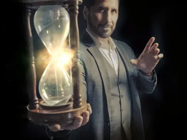 Join David Minkin , International Champion of Magic, for an...